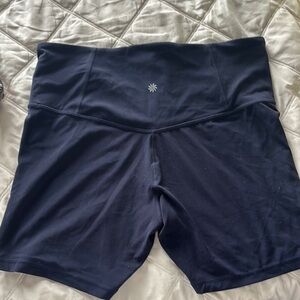 Athleta ultra high rise Elation short- 7”